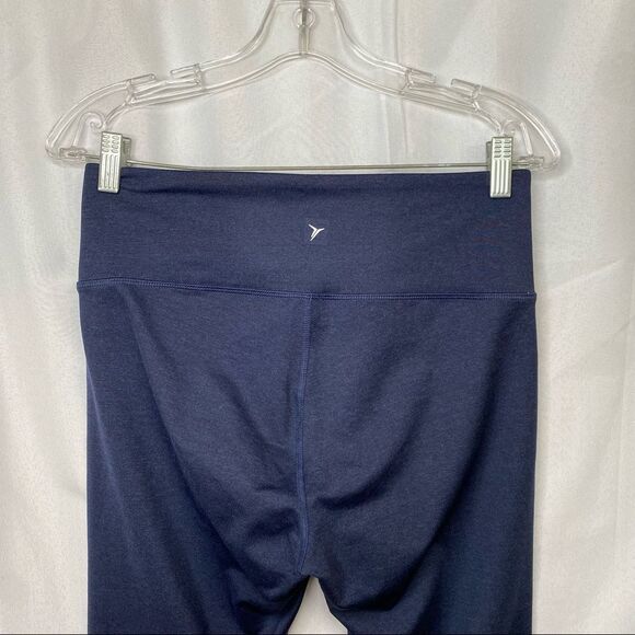 ❌LAST CHANCE Old Navy Dark Blue Elevate Leggings Size M/L - Picture 4 of 10